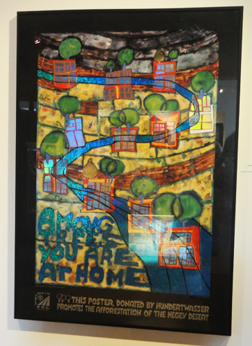 http://treeblog.hansels.net/treeblog/germany_hundertwasser.jpg